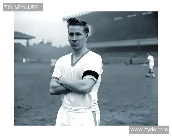 三月十六日诞生的足球巨星盘点与生涯成就分析